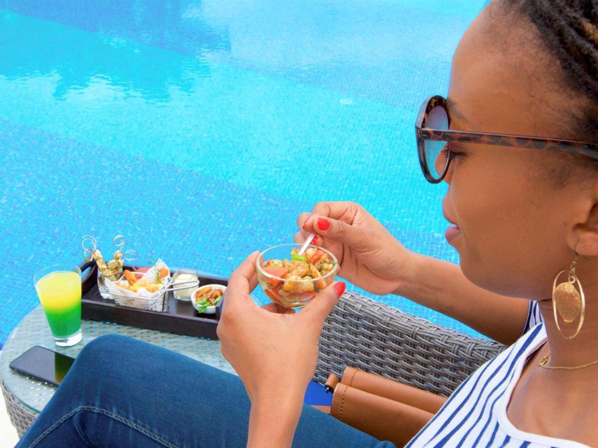 Novotel Cotonou Orisha ภายนอก รูปภาพ