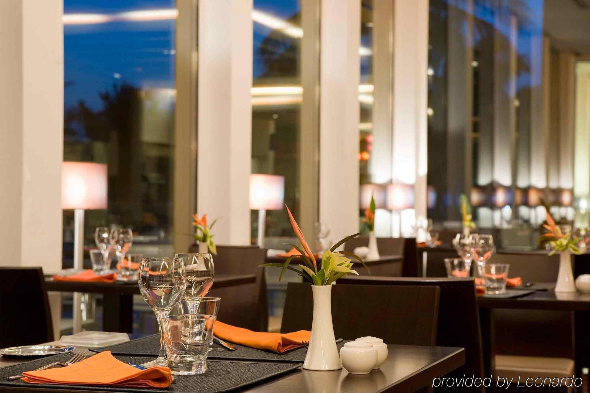 Novotel Cotonou Orisha ภายนอก รูปภาพ